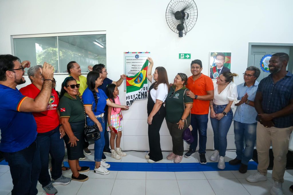 PREFEITO INAUGURA NOVA ESCOLA NO GUAJARÁ DA COSTA