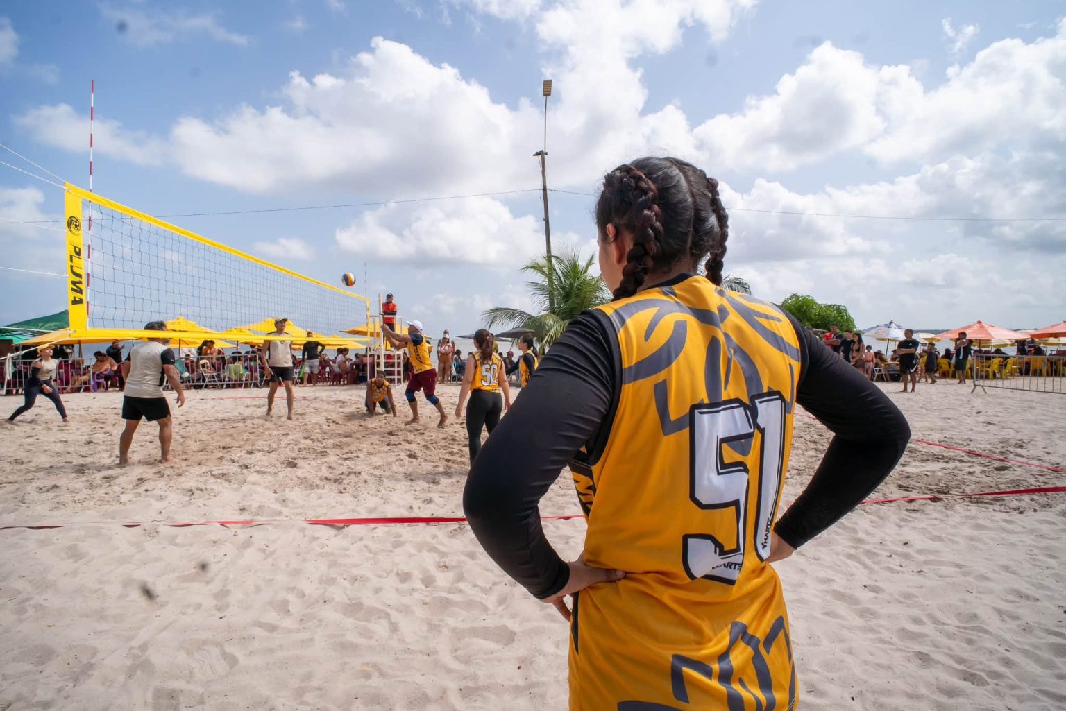 Finais de torneios movimentam as areias da Praia do Caripi no segundo domingo de julho