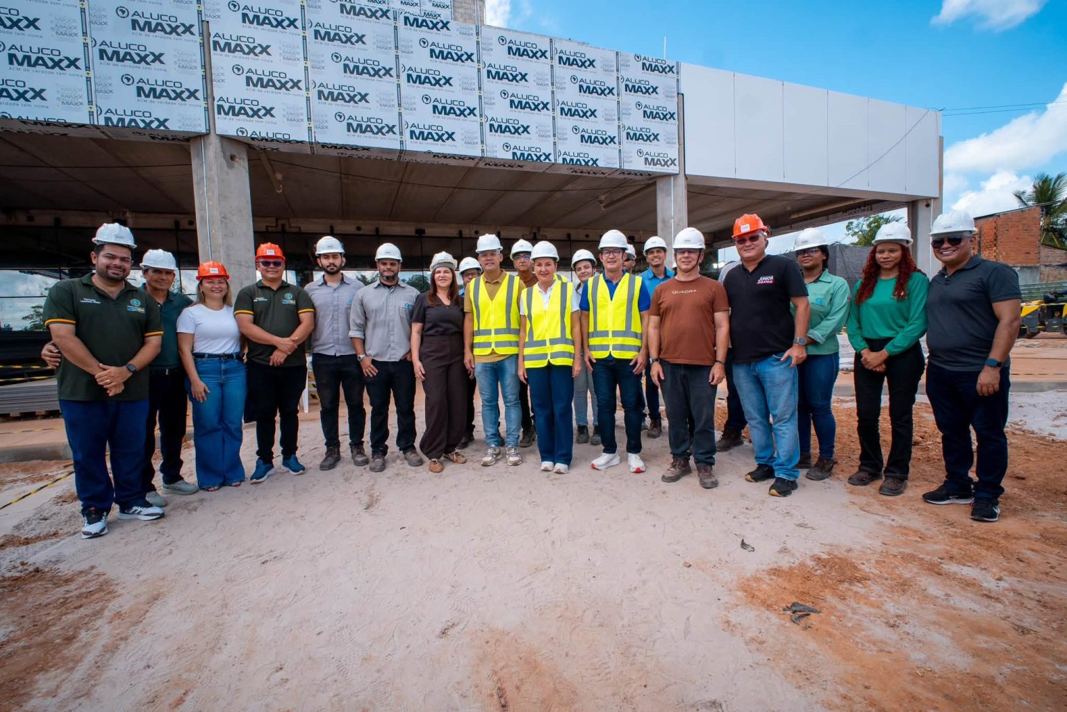 Governadora Hanna Ghassan realiza visita protocolar e participa de ação de cidadania na Usina da Paz