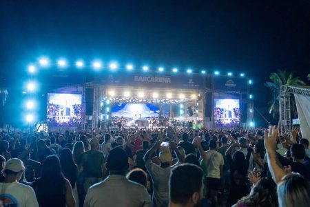 Cinco atrações encerram o primeiro fim de semana do Festival de Verão na Praia do Caripi