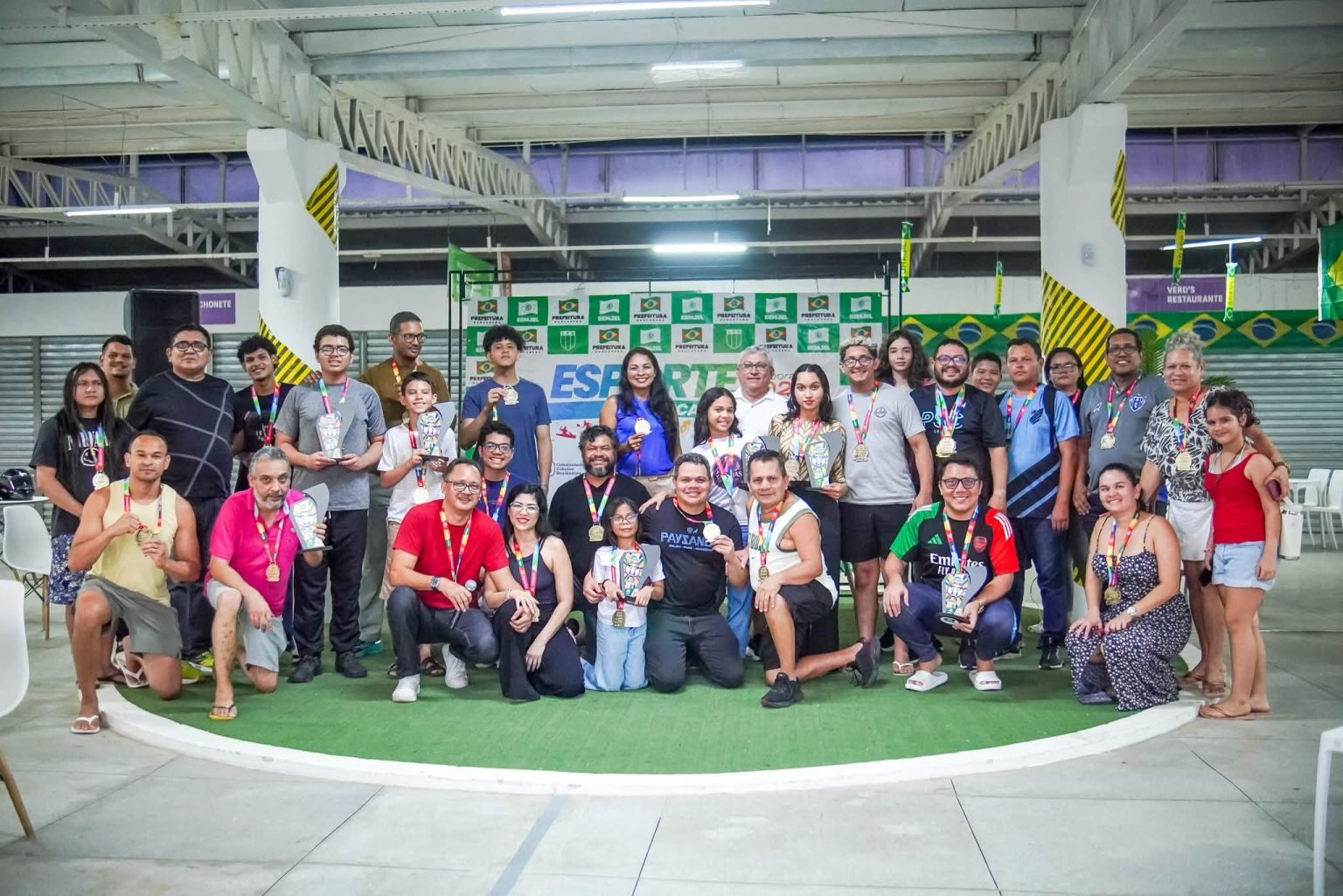 Barcarena premia os melhores do xadrez no Pará